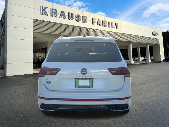 Used 2023 Volkswagen Tiguan SE R-Line FWD image 7