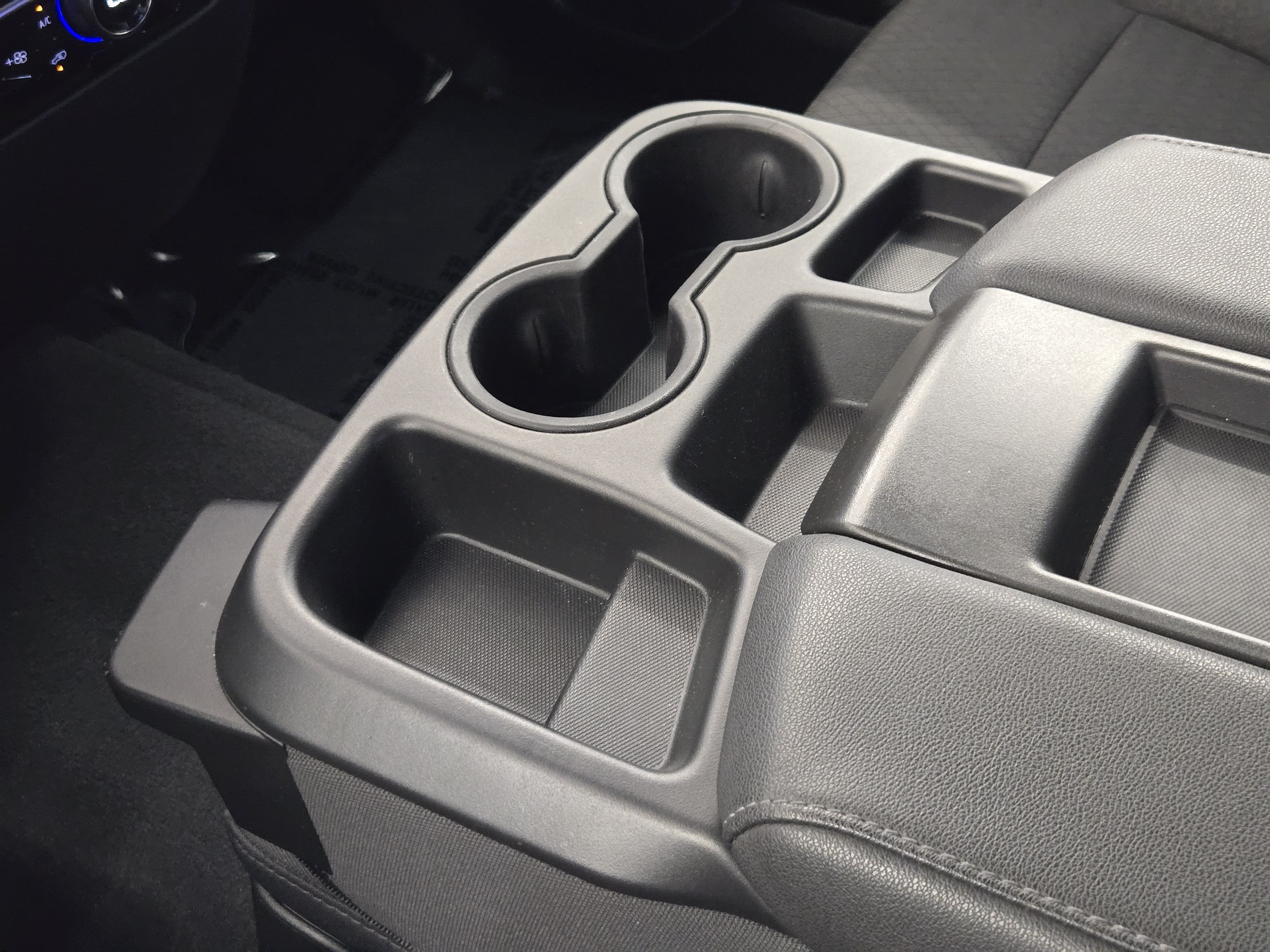 Used 2025 Chevrolet Silverado 1500 LT AWD/4WD image 19