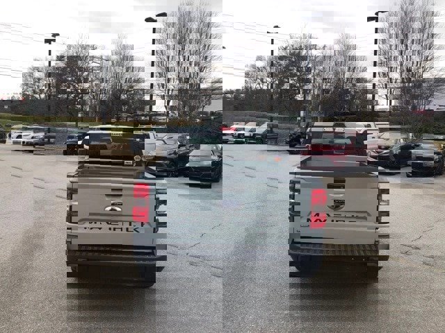 Certified 2024 Ford Maverick XL image 4