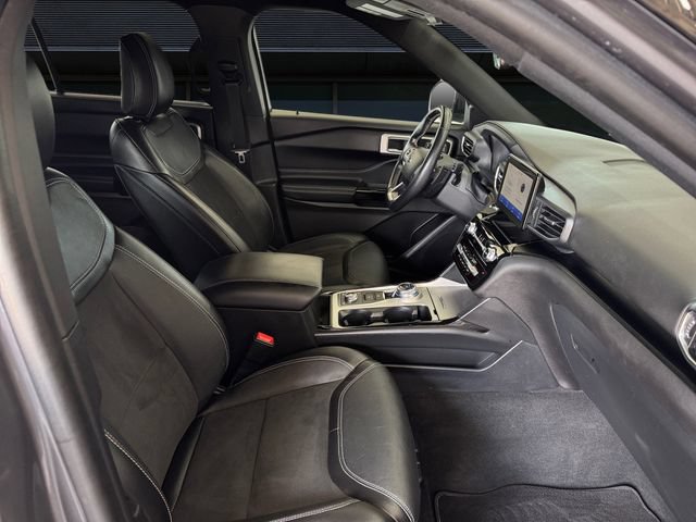 Certified 2022 Ford Explorer ST w/ ST Street Pack AWD/4WD image 15