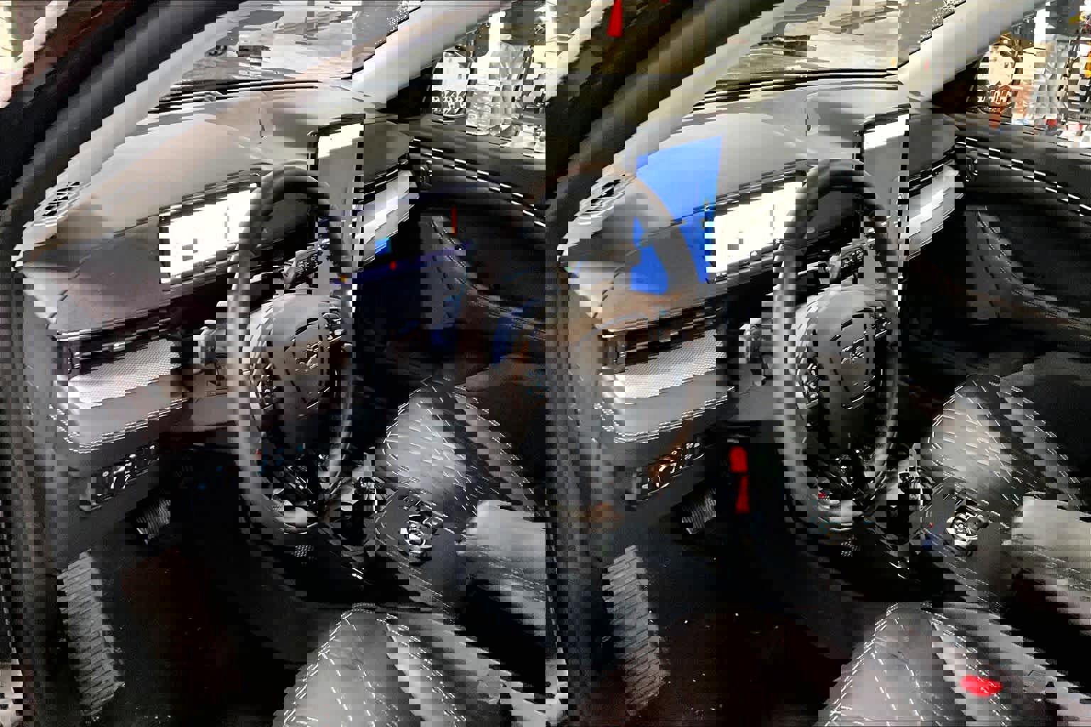 Certified 2022 Ford Mustang Mach-E Select w/ Comfort/Technology Package image 16