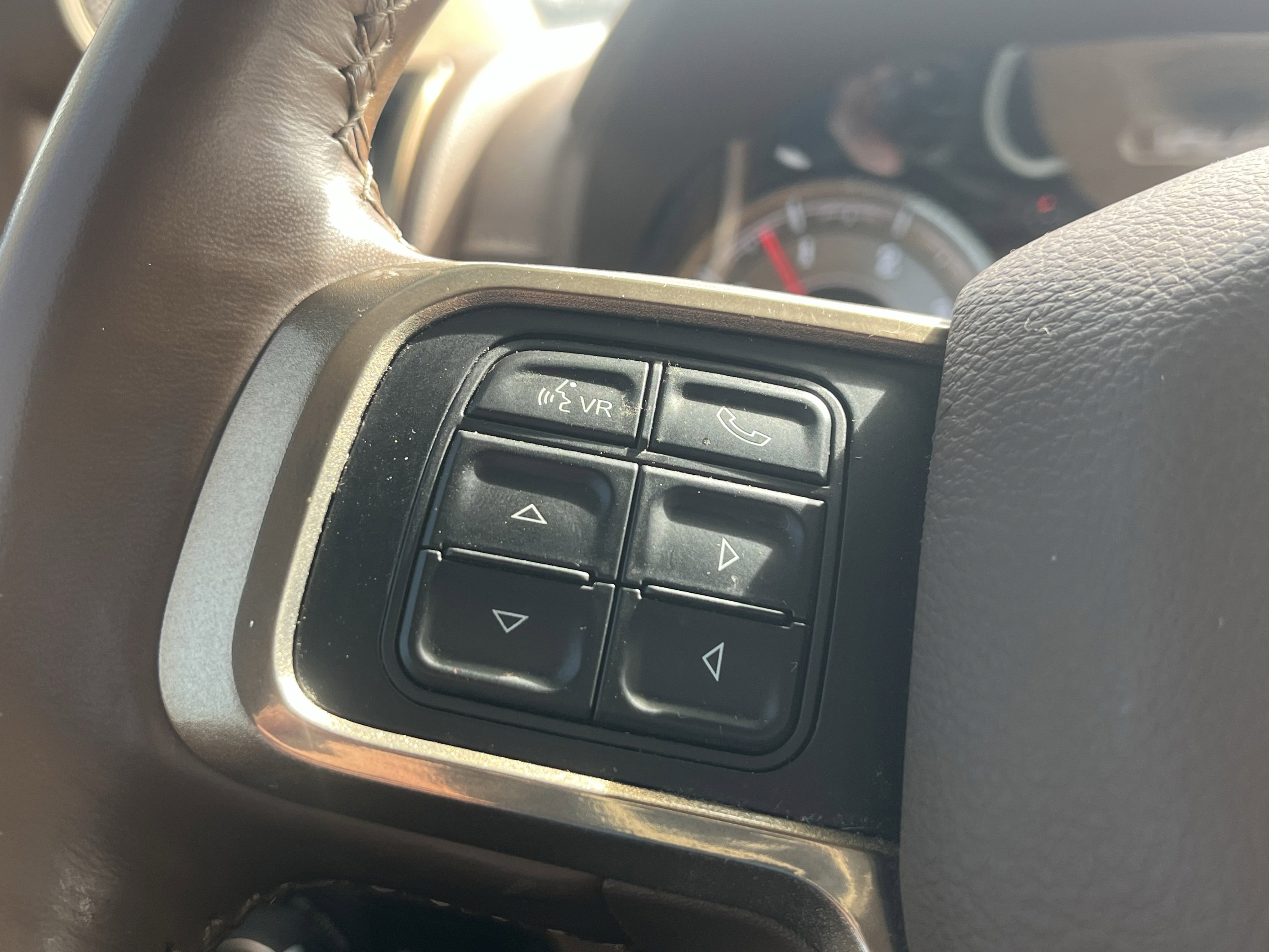 Used 2022 RAM 2500 Limited AWD/4WD image 26
