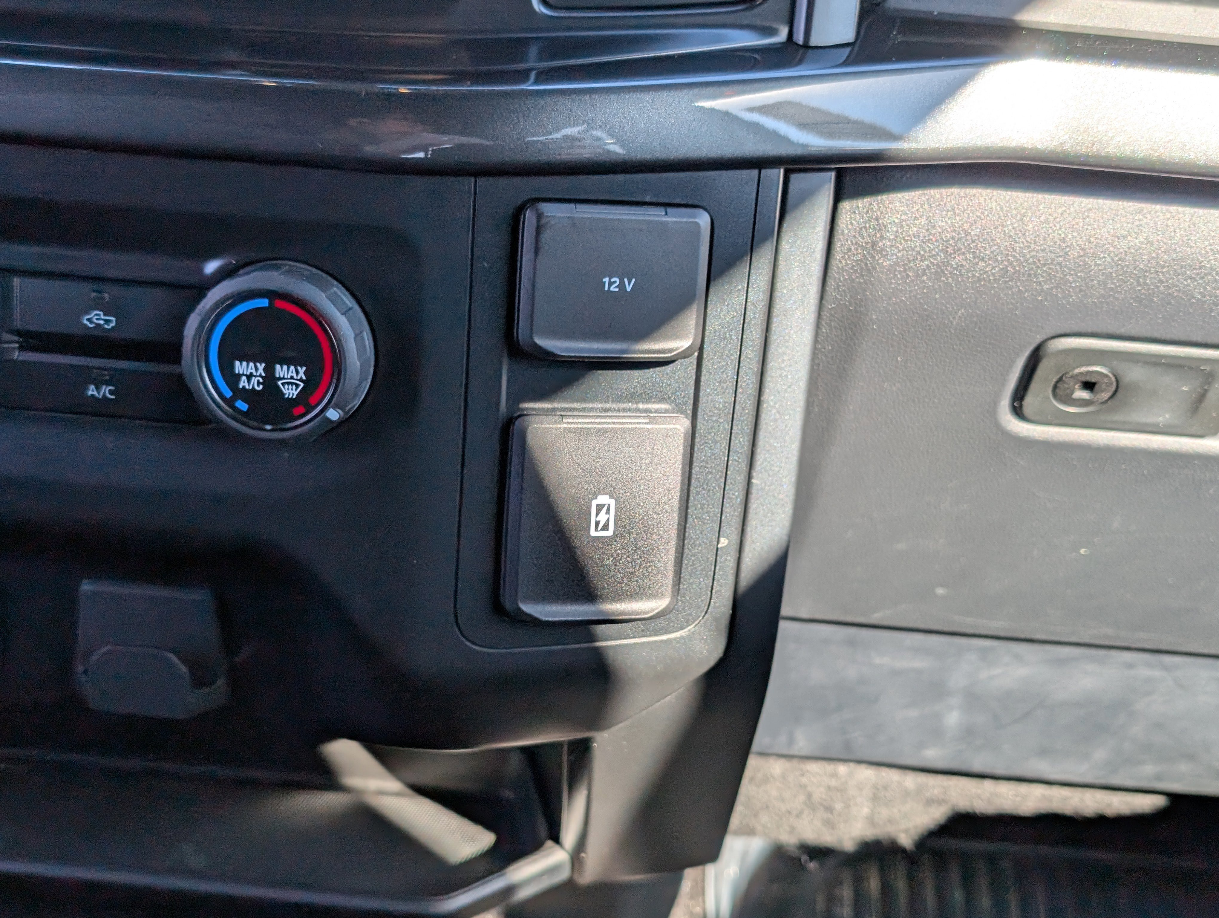 Certified 2022 Ford F150 XL w/ STX Appearance Package image 23