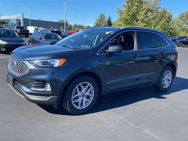 Certified 2024 Ford Edge SEL w/ Convenience Package AWD/4WD image 6