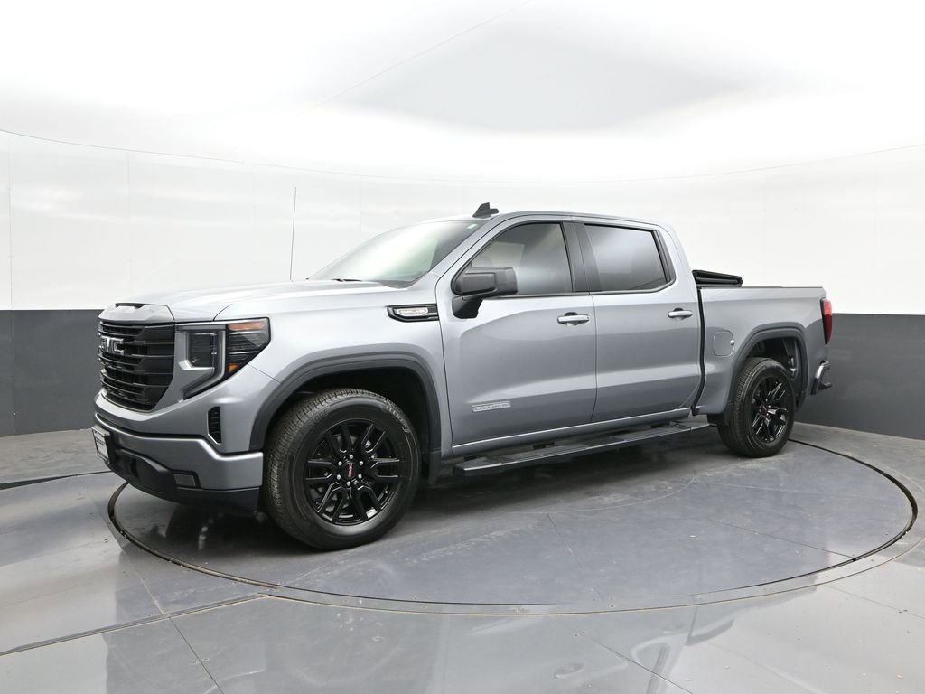 Used 2024 GMC Sierra 1500 Elevation w/ LPO, Elevation Black Package image 31