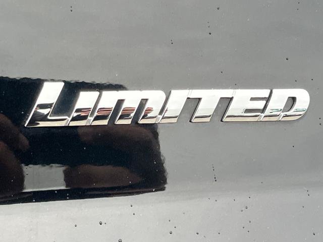 Used 2020 Toyota Tundra Limited w/ Limited Premium Package AWD/4WD image 34