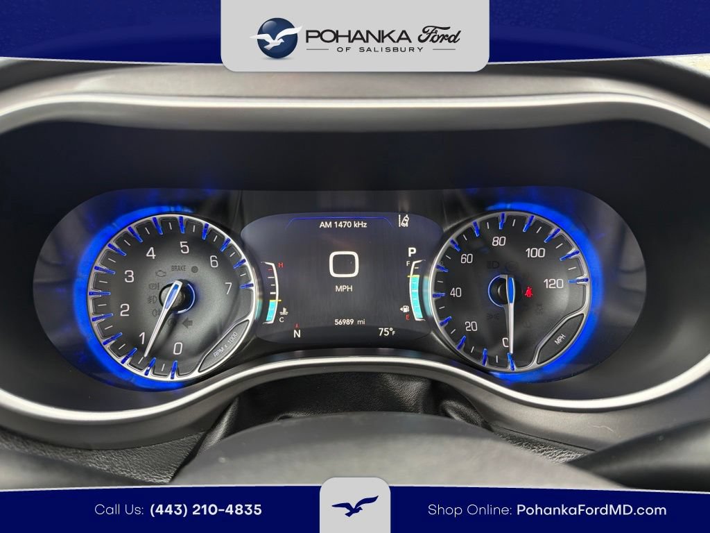Used 2025 Chrysler Pacifica Select FWD image 9