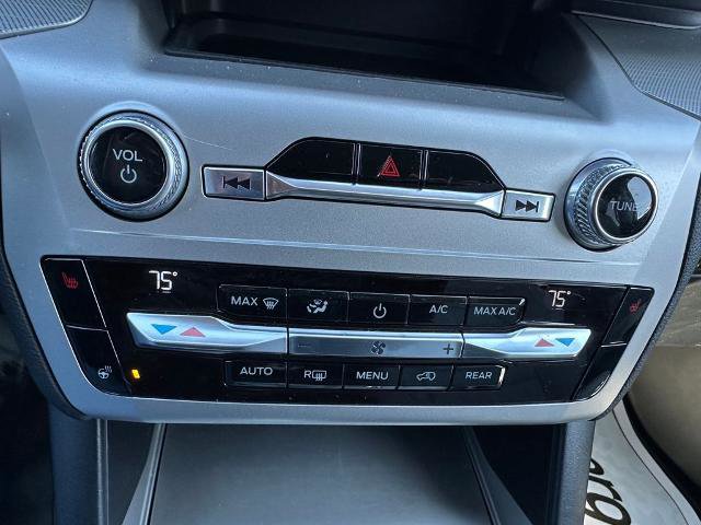 Certified 2021 Ford Explorer XLT w/ Equipment Group 202A image 9