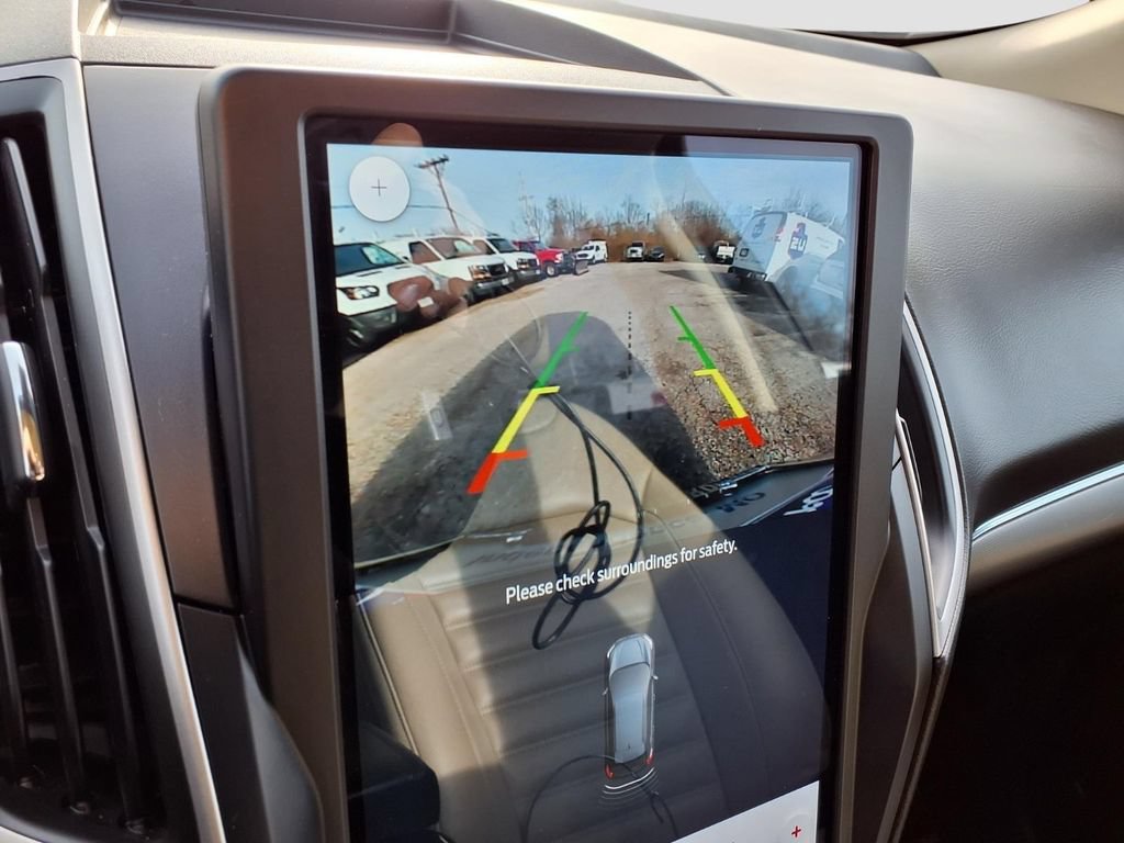Certified 2022 Ford Edge SEL w/ Convenience Package AWD/4WD image 11