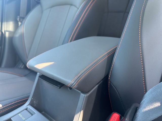 Used 2024 Subaru Crosstrek 2.5i Limited w/ Crosstrek Mirror Package AWD/4WD image 21