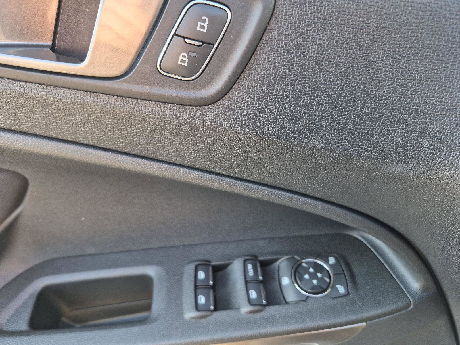 Certified 2020 Ford EcoSport SE w/ SE Convenience Package image 13