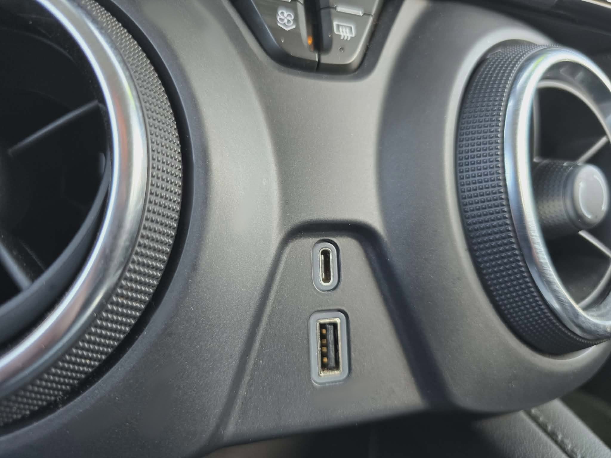 Used 2022 Chevrolet Blazer LT image 27