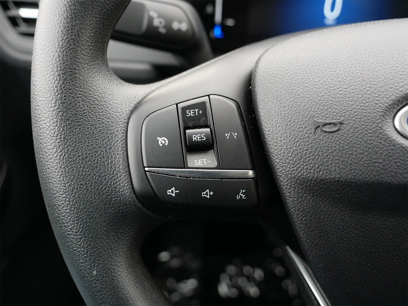 Certified 2025 Ford Escape Active image 30