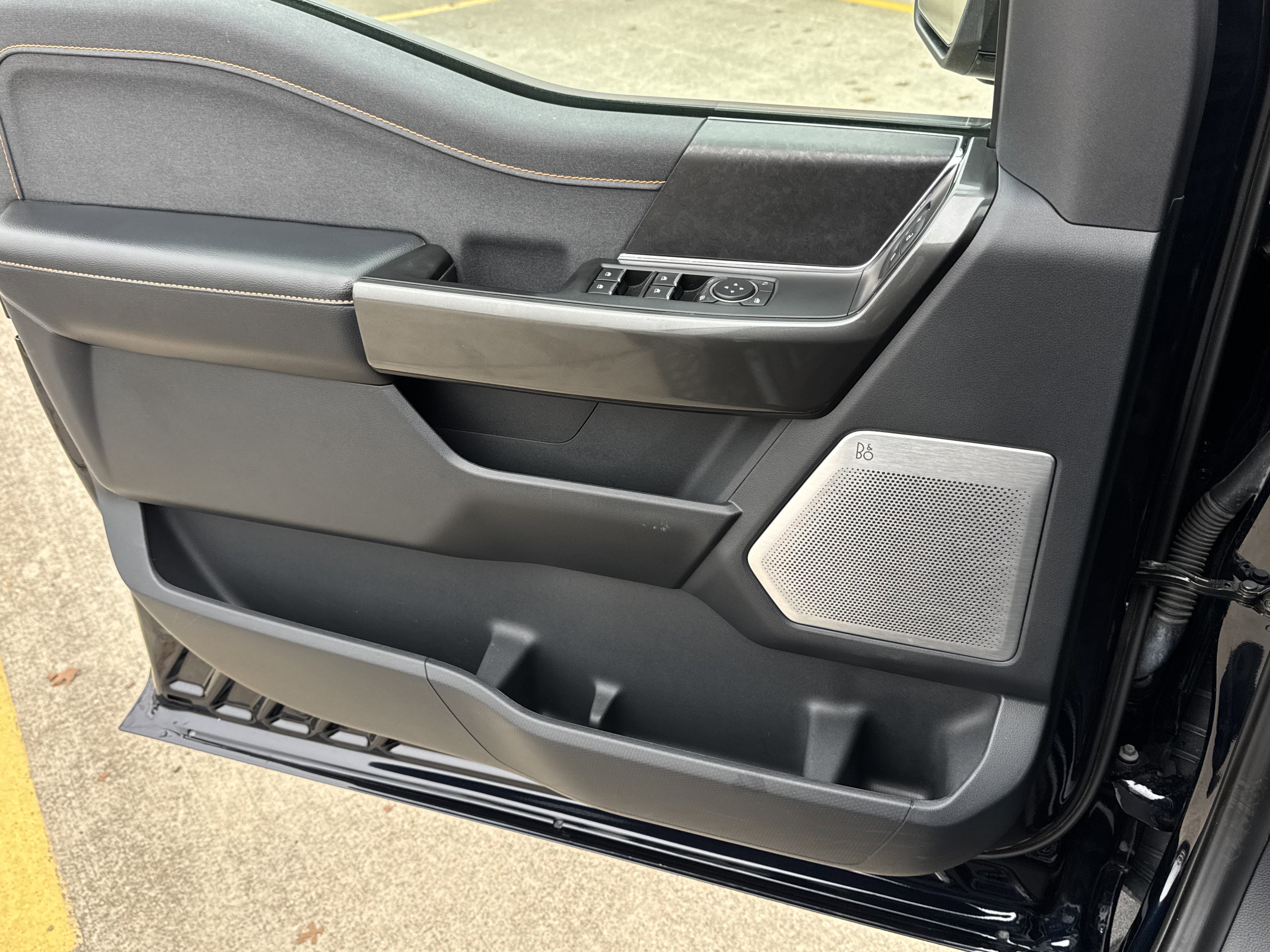 Certified 2022 Ford F150 Tremor w/ Equipment Group 402A High image 23