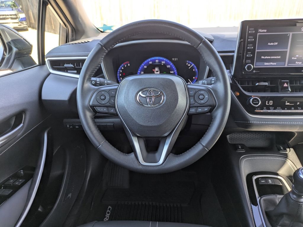 Used 2022 Toyota Corolla XSE FWD image 16