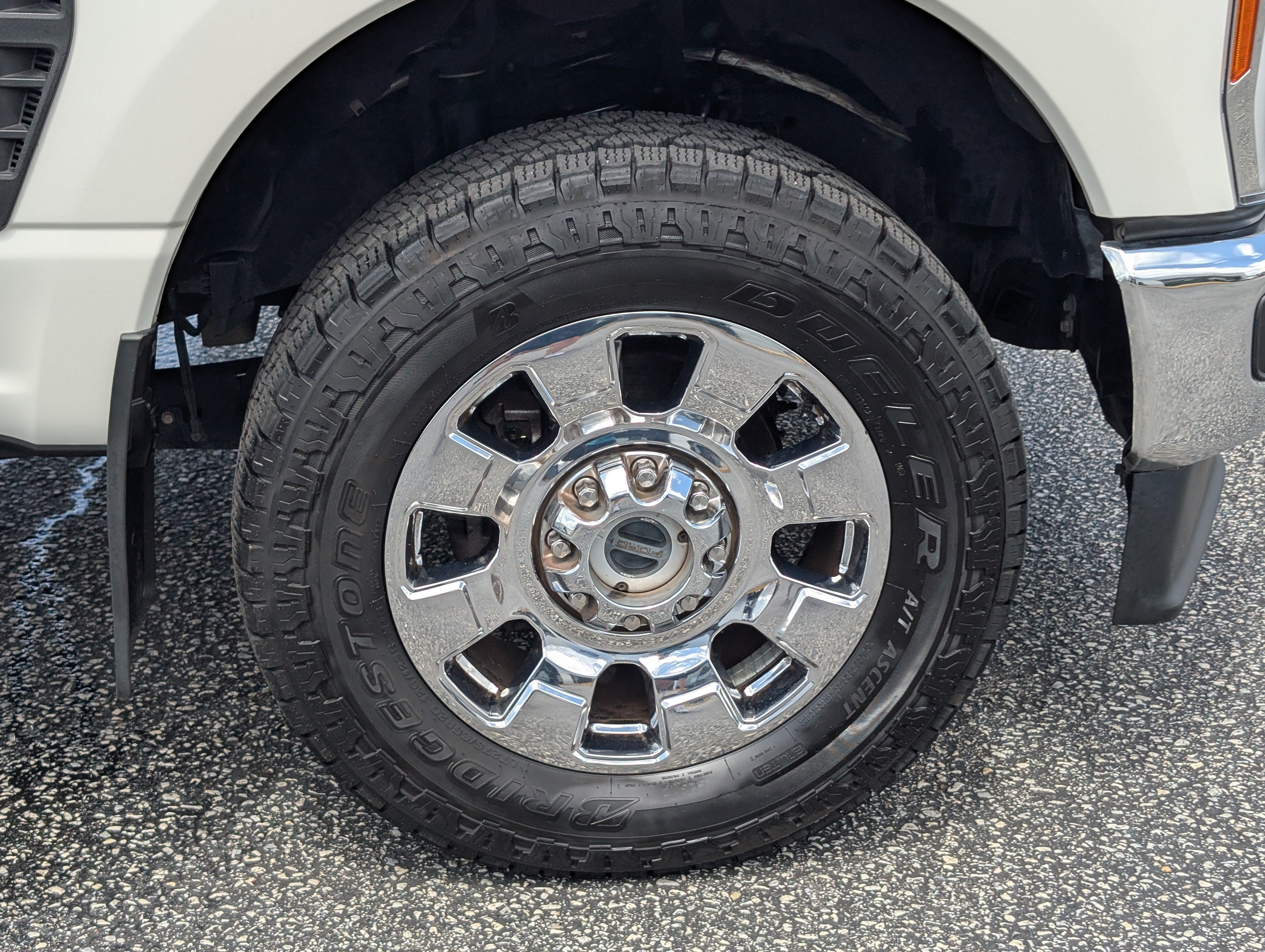 Certified 2023 Ford F250 King Ranch w/ Chrome Package AWD/4WD image 12