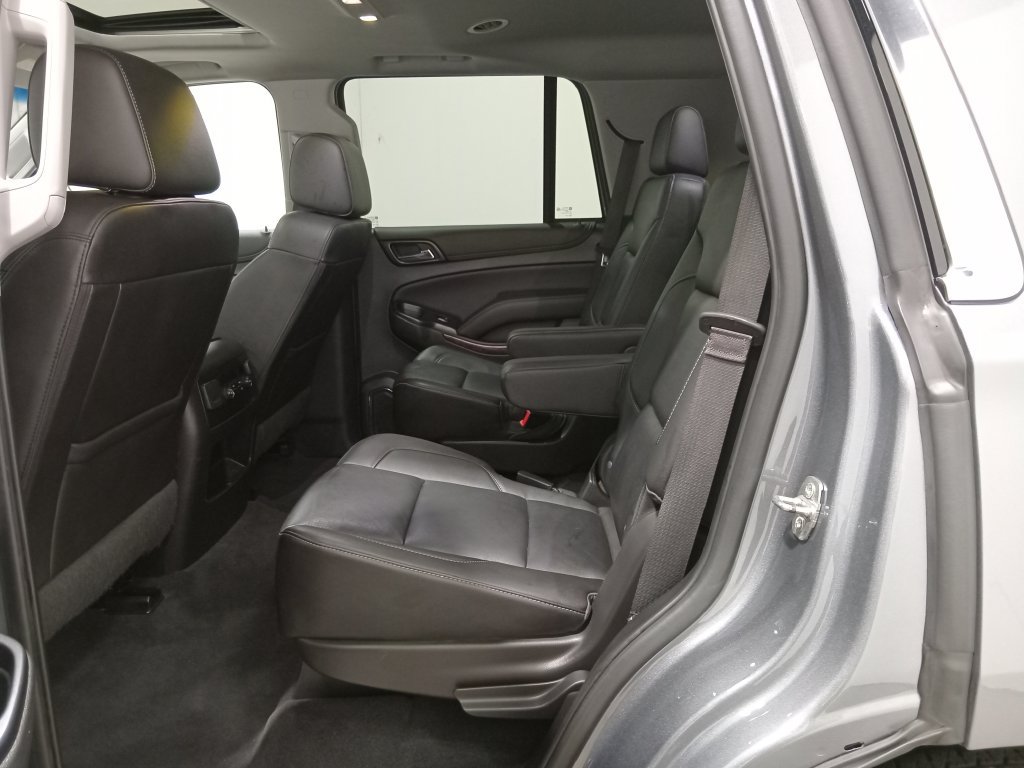 Used 2019 Chevrolet Tahoe LT w/ Luxury Package AWD/4WD image 15