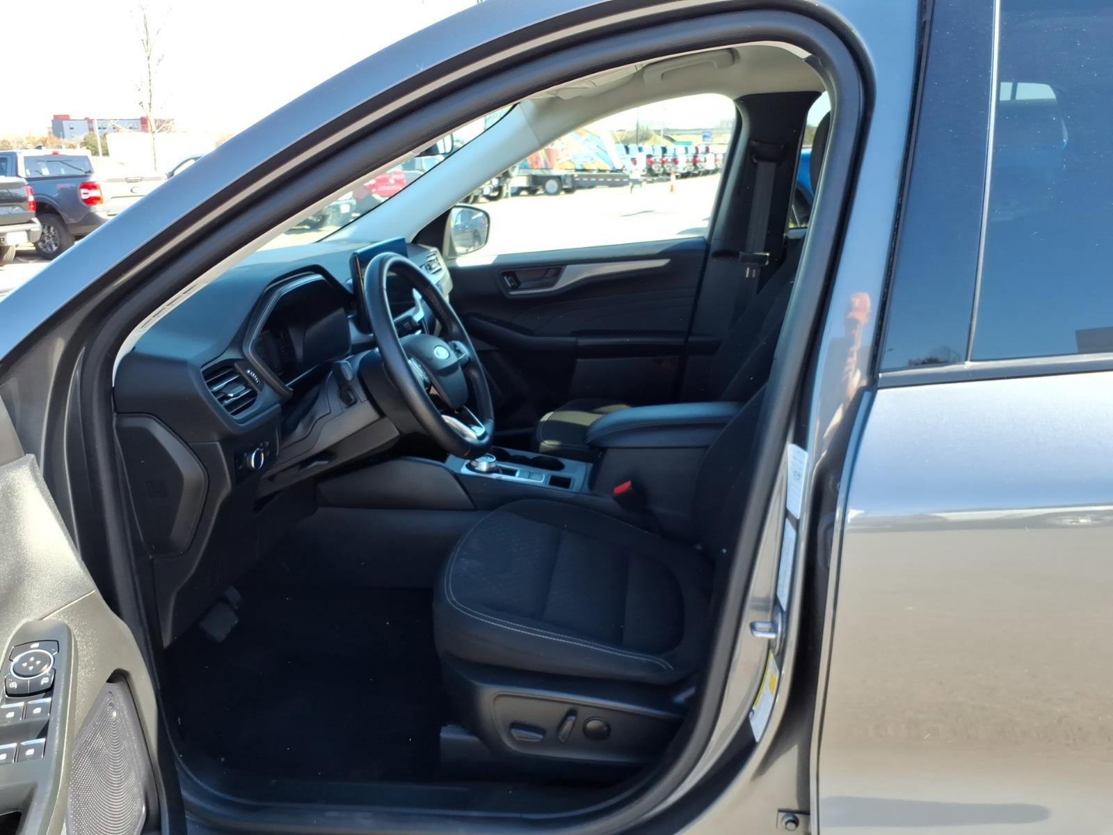 Certified 2024 Ford Escape Active w/ Tech Pack #1 image 11