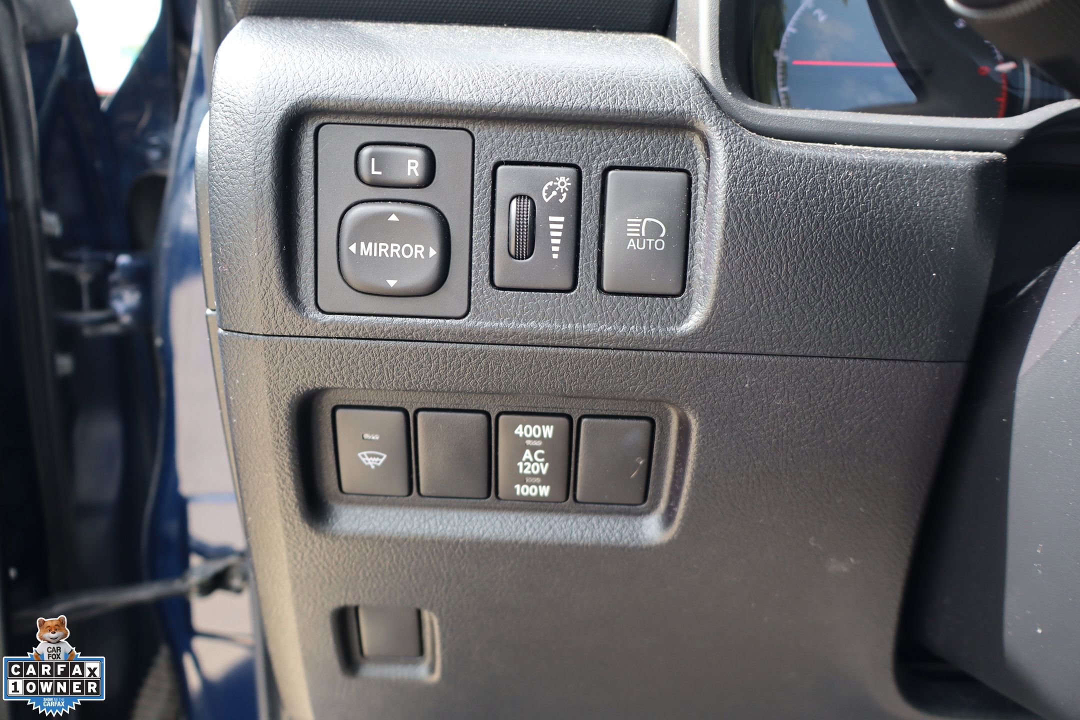 Used 2021 Toyota 4Runner SR5 Premium w/ Moonroof Package AWD/4WD image 15