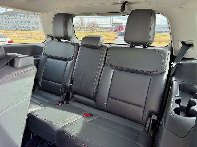 Certified 2025 Ford Expedition Active image 13