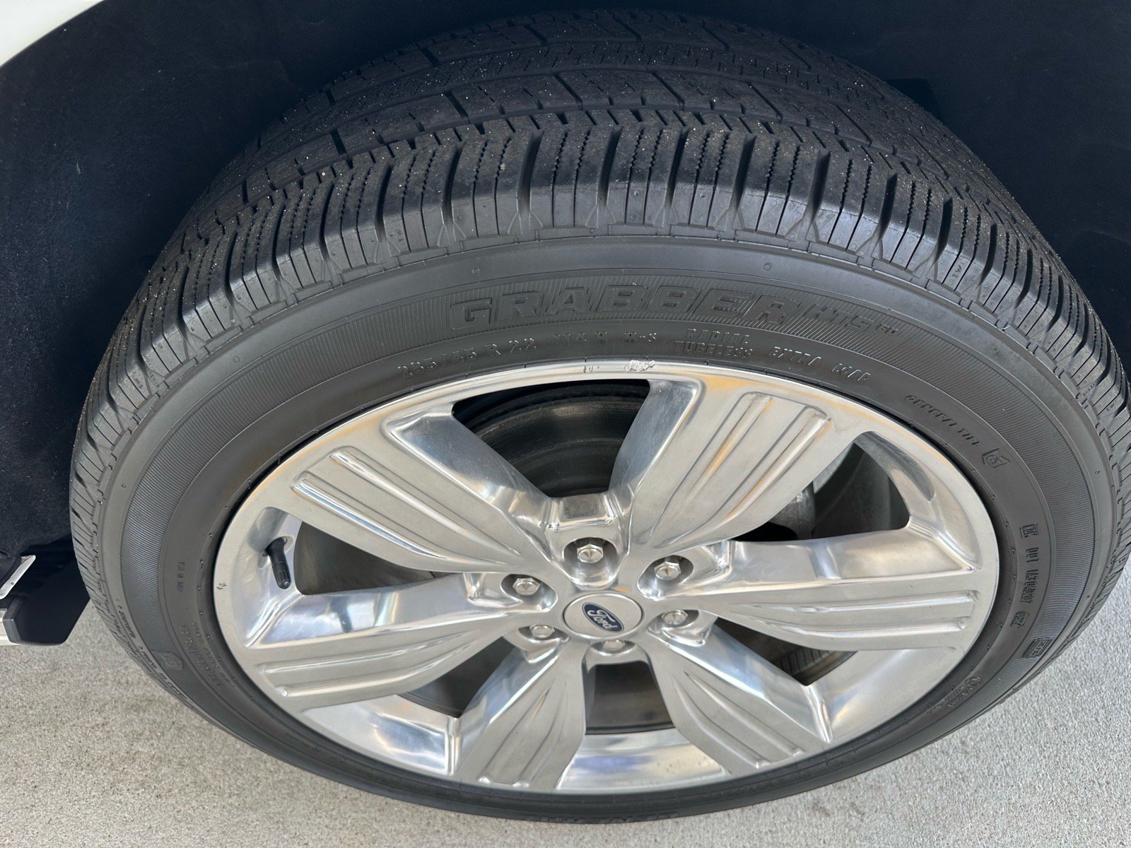 Certified 2022 Ford Expedition Platinum AWD/4WD image 5