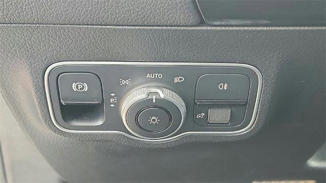 Used 2023 Mercedes-Benz GLA 250 image 10