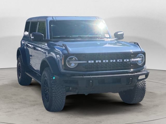 Certified 2024 Ford Bronco Wildtrak AWD/4WD image 3