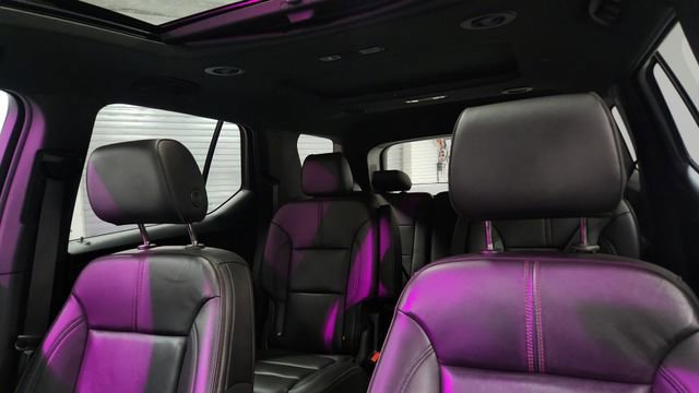 Used 2022 Chevrolet Traverse RS image 16