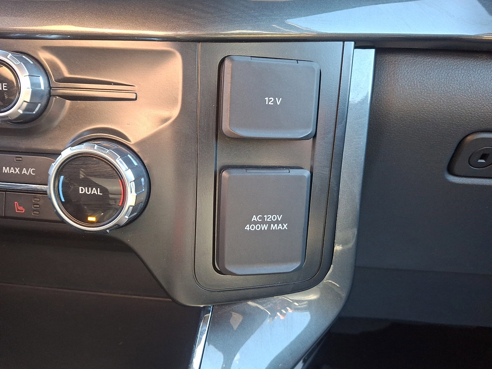 Certified 2022 Ford F150 XLT w/ Equipment Group 302A High image 24