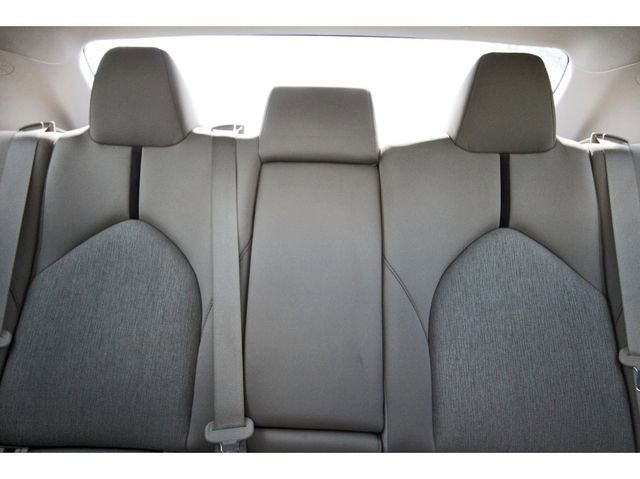 Used 2020 Toyota Camry LE image 13