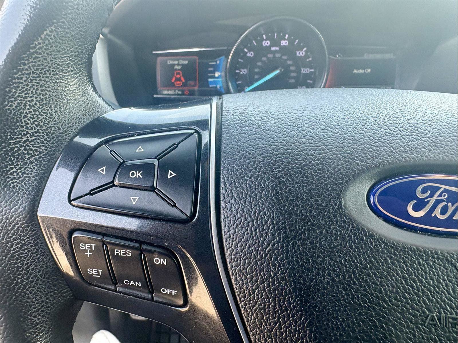 Certified 2018 Ford Explorer Limited AWD/4WD image 19