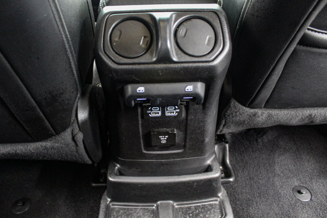 Used 2021 Jeep Wrangler Unlimited Sahara AWD/4WD image 22