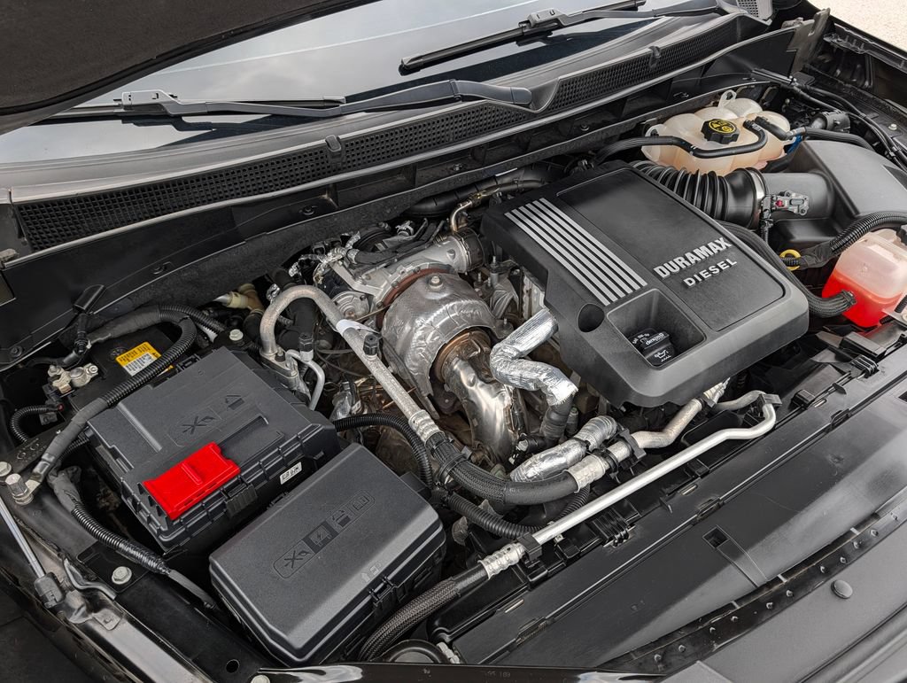Used 2022 GMC Yukon Denali AWD/4WD image 8