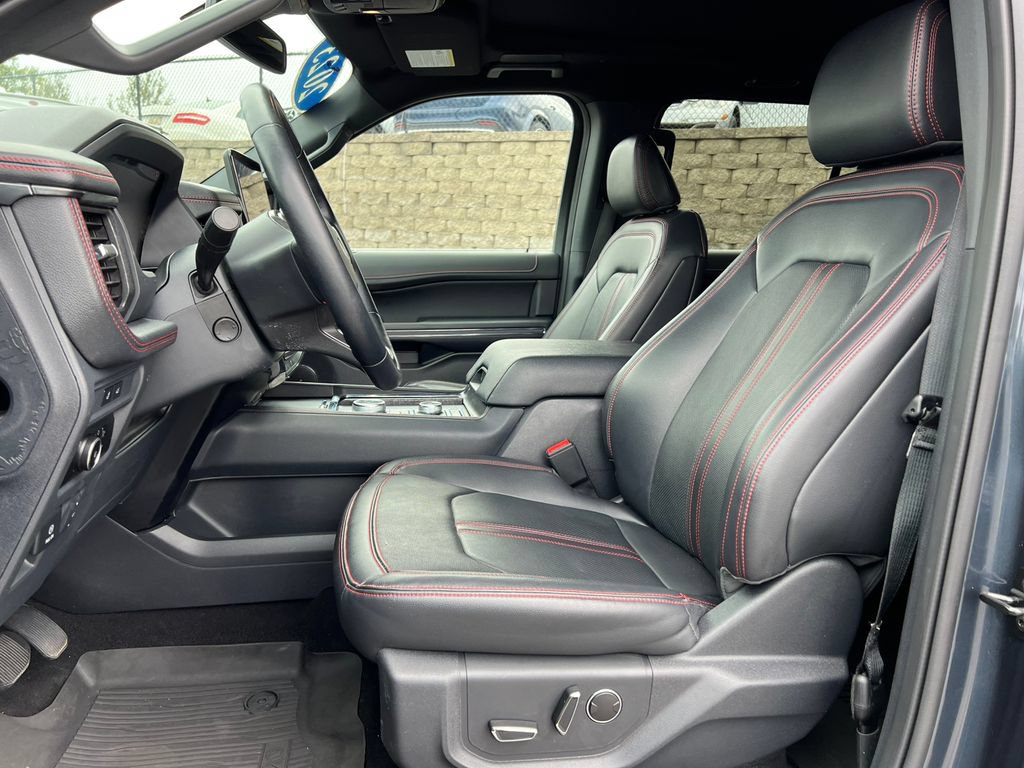 Certified 2023 Ford Expedition Max Limited AWD/4WD image 3