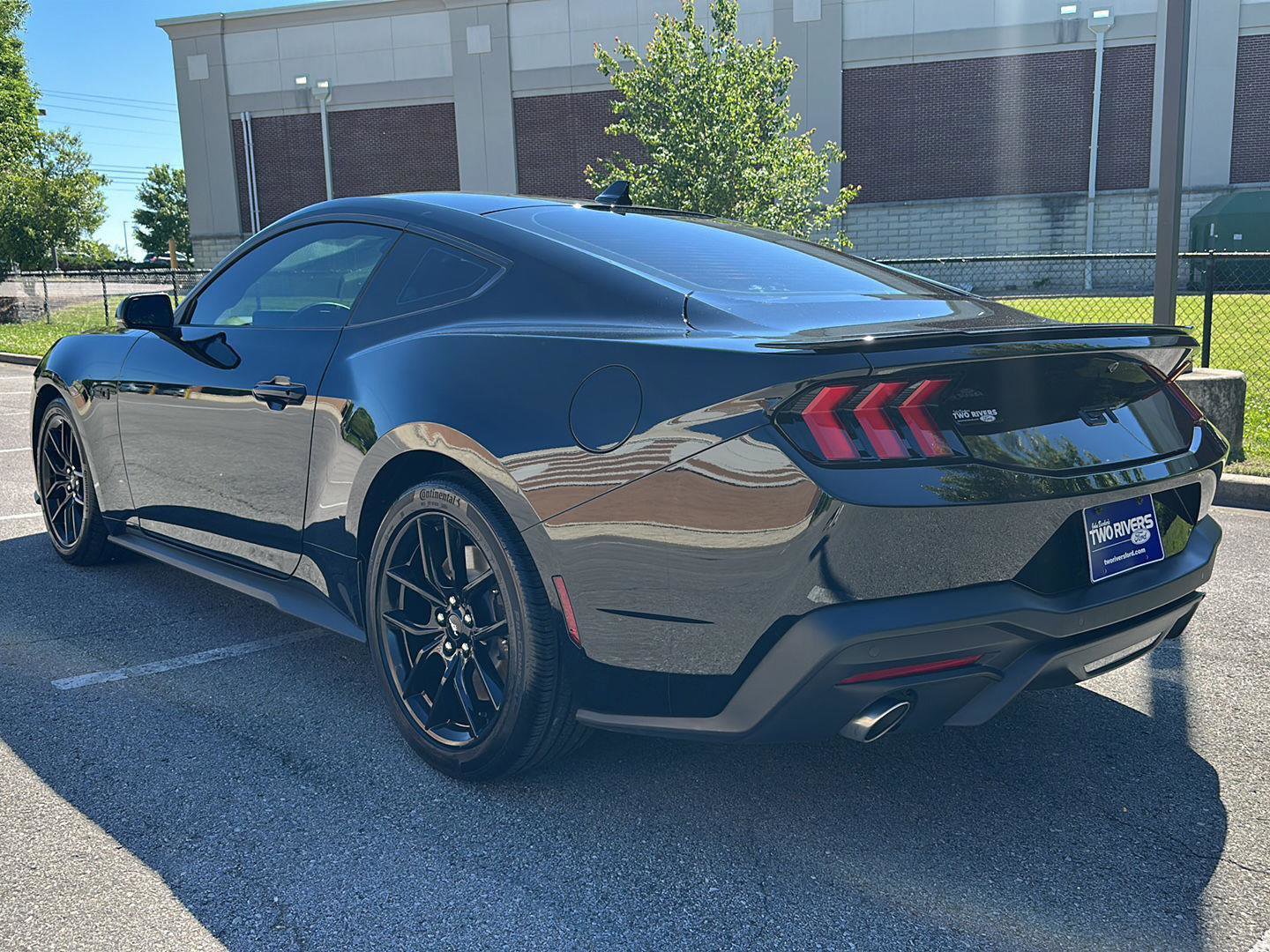 Certified 2025 Ford Mustang GT Premium RWD image 3