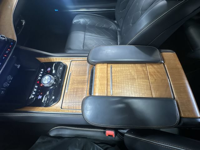 Used 2022 Jeep Grand Wagoneer Series III AWD/4WD image 28