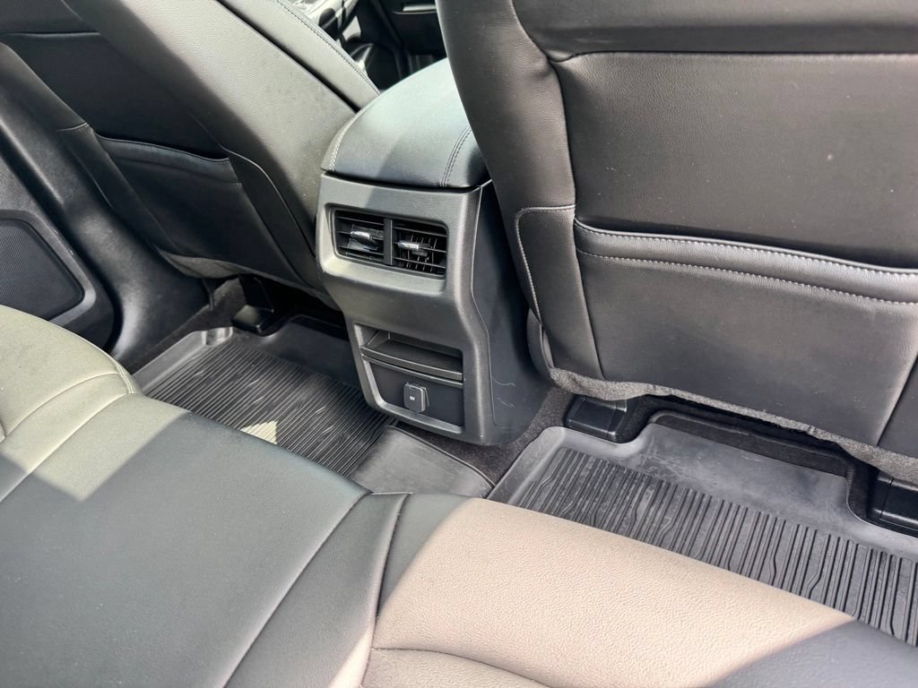 Certified 2020 Ford Edge SEL FWD image 21