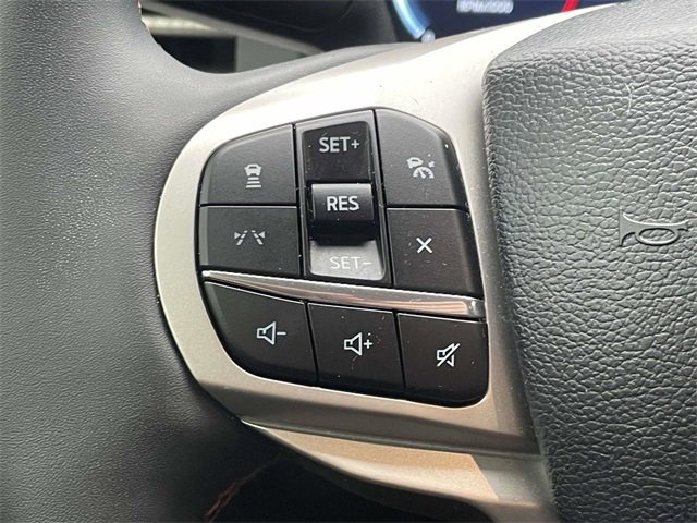 Certified 2025 Ford Explorer Active image 21