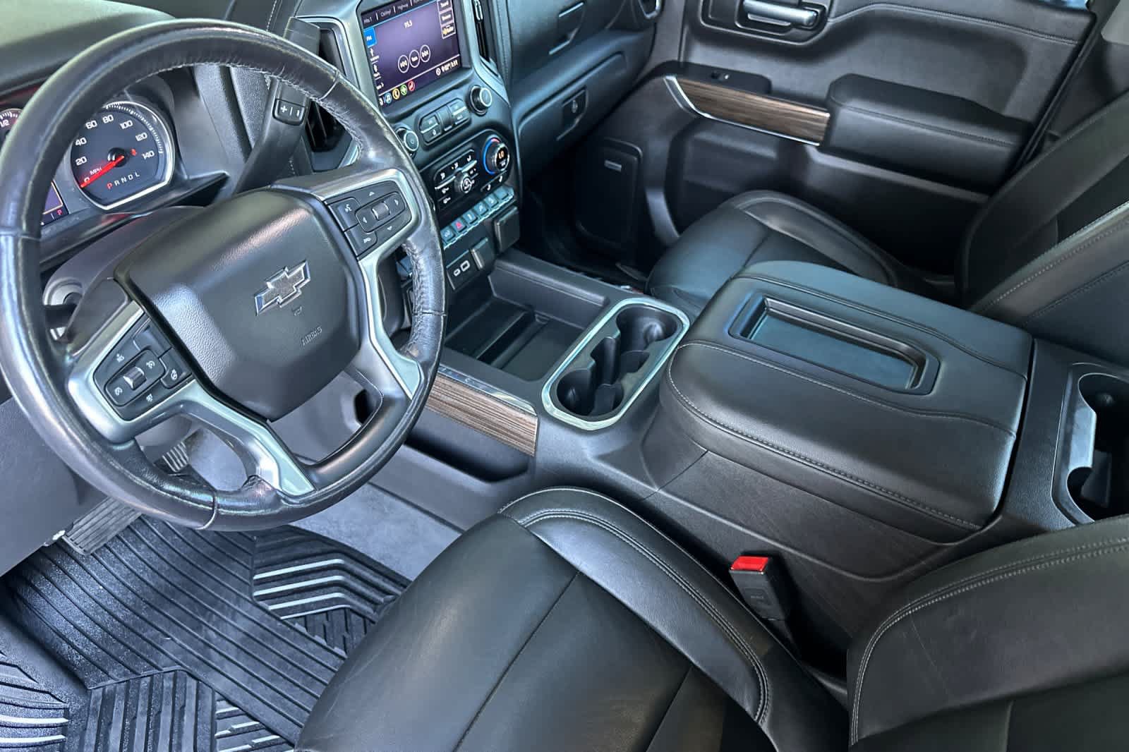 Used 2020 Chevrolet Silverado 1500 LT Trail Boss AWD/4WD image 11