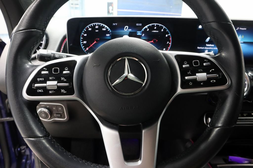 Used 2021 Mercedes-Benz GLB 250 4MATIC image 30