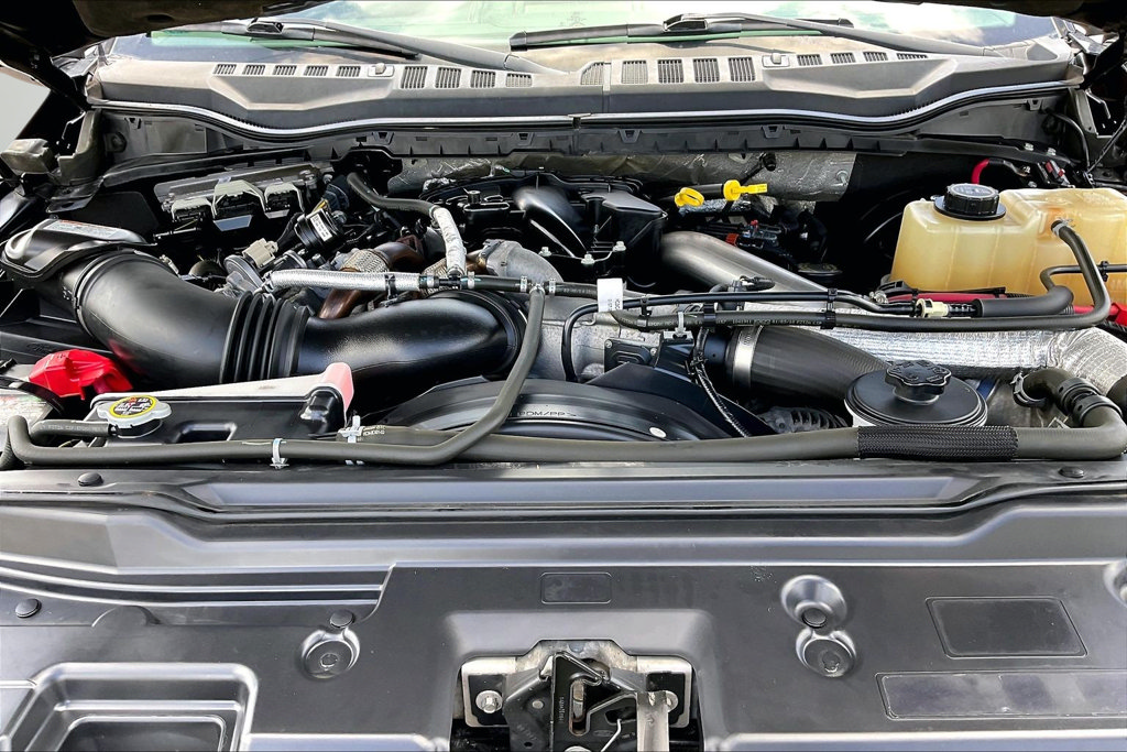 Certified 2018 Ford F350 Lariat w/ Lariat Ultimate Package AWD/4WD image 25