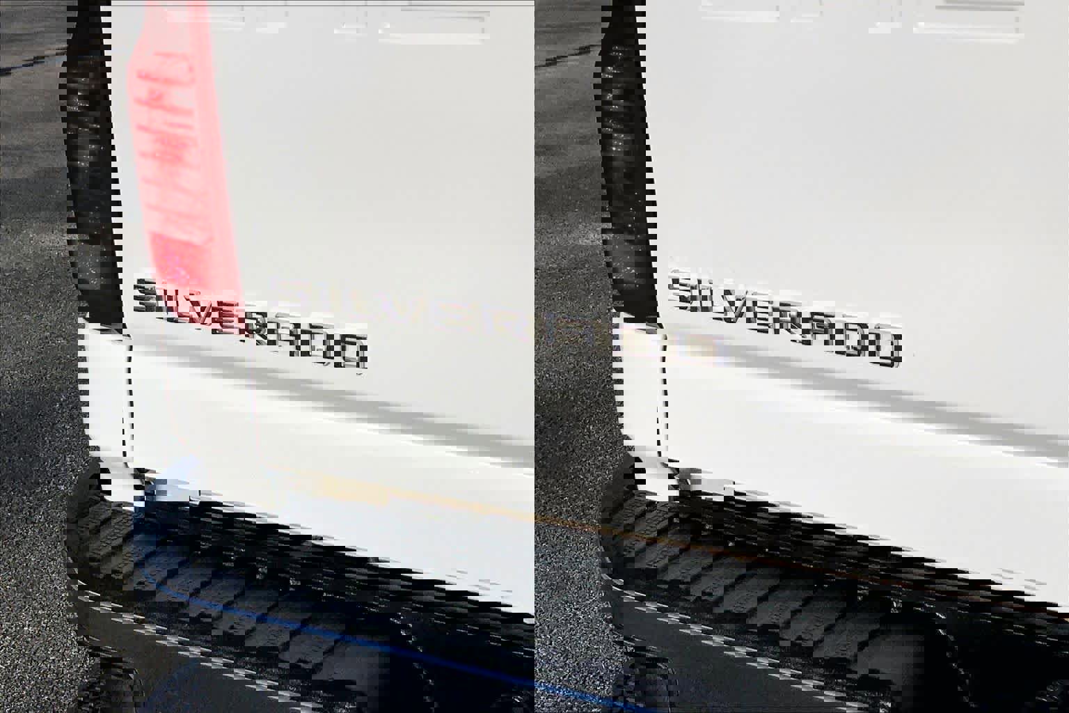 Used 2021 Chevrolet Silverado 2500 LT w/ Convenience Package image 27