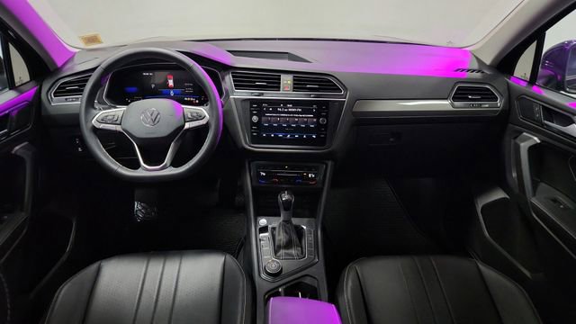 Used 2024 Volkswagen Tiguan Wolfsburg Edition AWD/4WD image 18