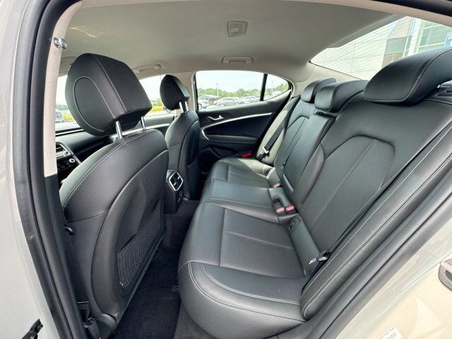 Used 2026 Genesis G70 2.5T RWD image 21