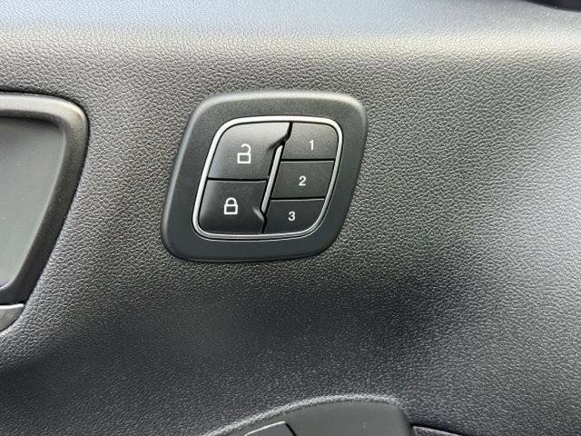 Certified 2022 Ford Escape Titanium w/ Class II Trailer Tow Package image 11