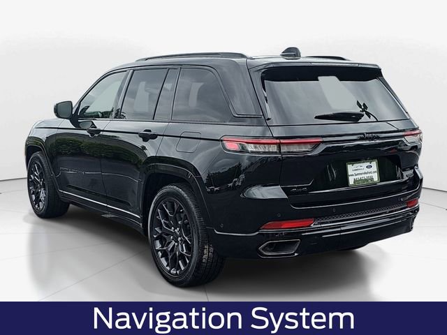 Used 2025 Jeep Grand Cherokee Summit w/ Obsidian Package AWD/4WD image 7