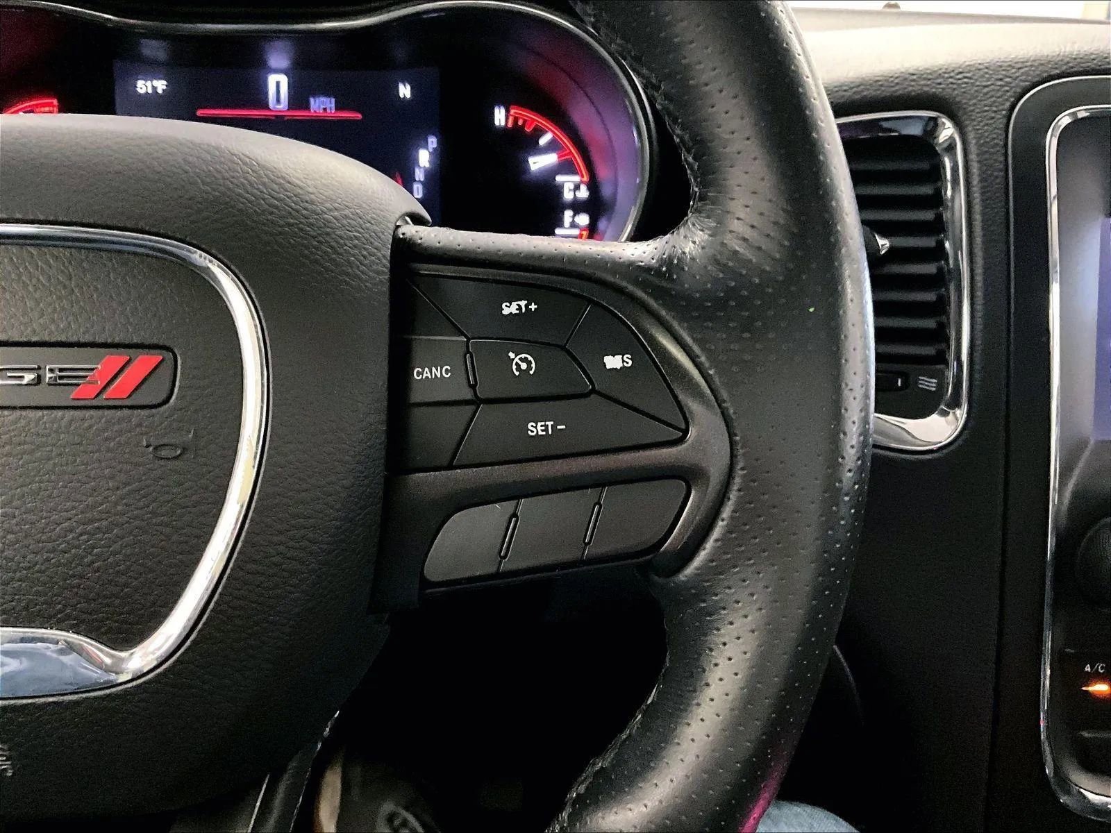 Used 2018 Dodge Durango SXT w/ Quick Order Package 2BB AWD/4WD image 18