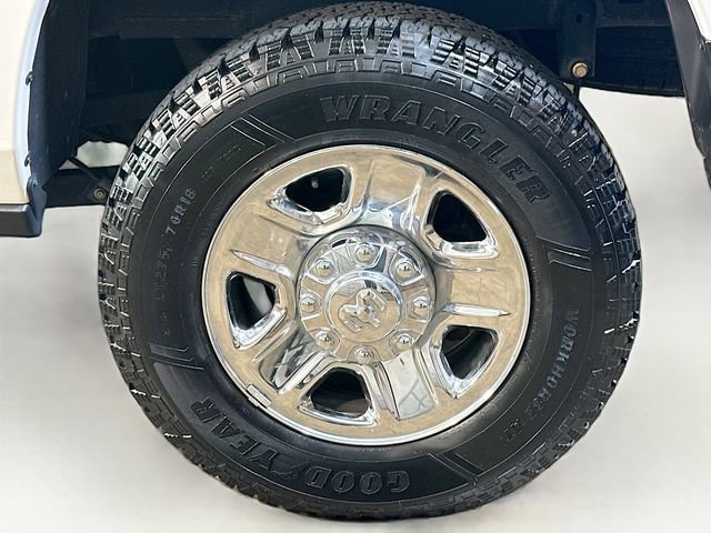 Used 2022 RAM 2500 Tradesman w/ Chrome Appearance Group image 8