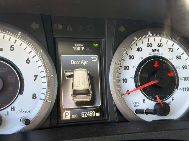 Used 2018 Toyota Sienna SE Premium w/ Carpet Mat Package FWD image 24
