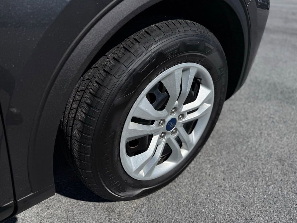 Certified 2020 Ford Escape S image 11